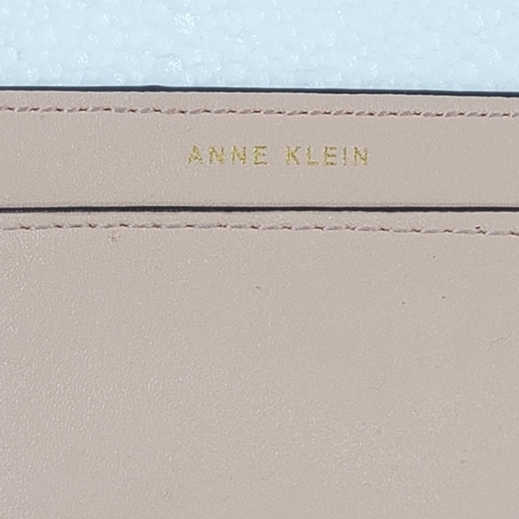 ANNE KLEIN CREDIT CARD CASE - Picture 3 of 8